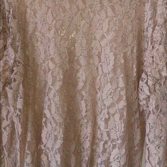 Lacy top - Picture 2 of 5